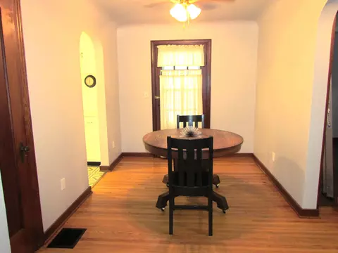 Dining - 600 S Clairmont Ave, Springfield, OH 45505 photo 1 of 3