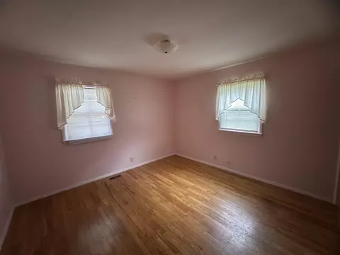Bedroom - 1033 Willow St, Celina, OH 45822 photo 4 of 4
