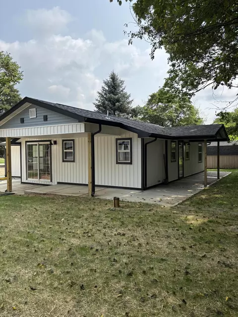 Exterior - 513 Kinnane Ave, Springfield, OH 45505 photo 4 of 8