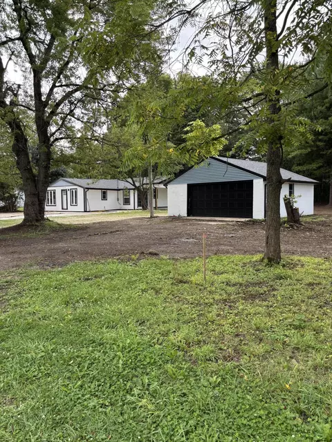 Exterior - 513 Kinnane Ave, Springfield, OH 45505 photo 2 of 8