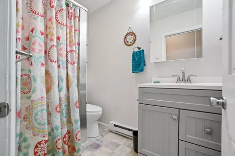 Bath - 323 N Main St, De Graff, OH 43318 photo 3 of 7