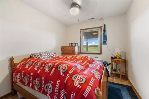 Bedroom - 3333 Rocky Point Rd, Springfield, OH 45502 photo 7 of 7