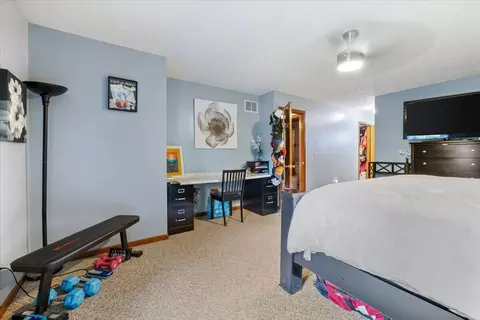 Bedroom - 3333 Rocky Point Rd, Springfield, OH 45502 photo 4 of 7