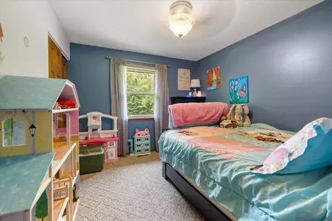 Bedroom - 3333 Rocky Point Rd, Springfield, OH 45502 photo 1 of 7