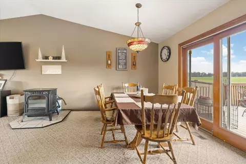 Dining - 3333 Rocky Point Rd, Springfield, OH 45502 photo 1 of 1