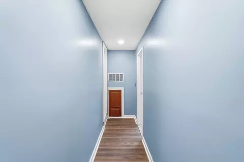 Entry Way - 102 S Freeman St, Springfield, OH 45505 photo 15 of 16