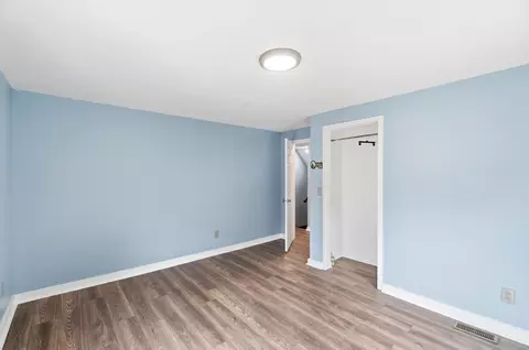Bedroom - 102 S Freeman St, Springfield, OH 45505 photo 10 of 15