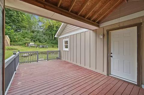 Exterior - 102 S Freeman St, Springfield, OH 45505 photo 12 of 23