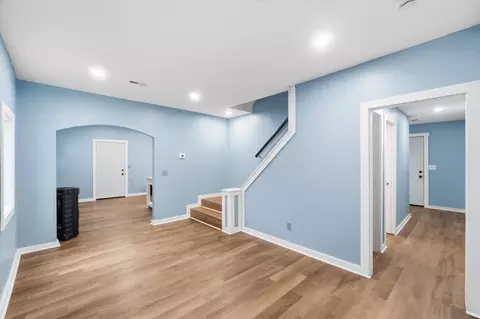 Entry Way - 102 S Freeman St, Springfield, OH 45505 photo 6 of 16