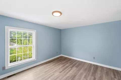 Bedroom - 102 S Freeman St, Springfield, OH 45505 photo 12 of 15