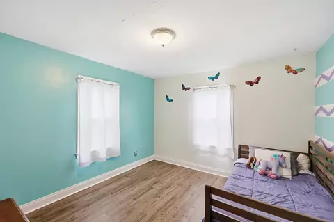 Bedroom - 39 Oaksmere Rd, Springfield, OH 45503 photo 3 of 5