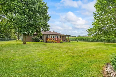 Exterior - 4179 Upper Valley Pike, Springfield, OH 45502 photo 5 of 6