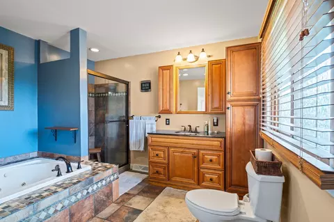 Bath - 4179 Upper Valley Pike, Springfield, OH 45502 photo 2 of 3