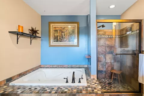 Bath - 4179 Upper Valley Pike, Springfield, OH 45502 photo 3 of 3