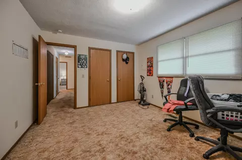 Bedroom - 3051 Argonne Ln, Springfield, OH 45503 photo 6 of 6