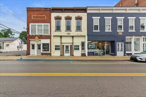 126 W Baird St, West Liberty, OH 43357