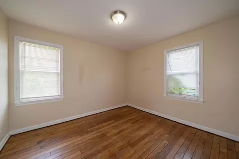 Bedroom - 345 E Bruce Ave, Dayton, OH 45405 photo 3 of 4