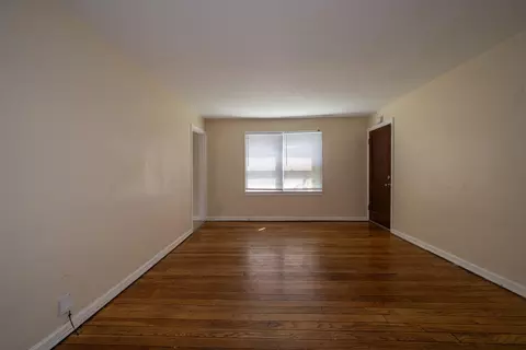 Living - 345 E Bruce Ave, Dayton, OH 45405 photo 4 of 5