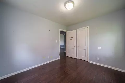 Bedroom - 333 E Bruce Ave, Dayton, OH 45405 photo 3 of 3