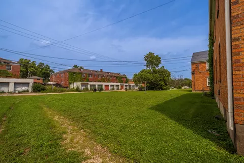 Exterior - 333 E Bruce Ave, Dayton, OH 45405 photo 8 of 9