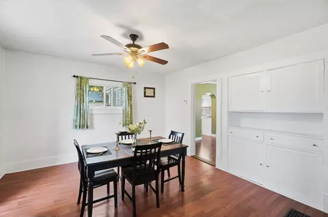 Dining - 450 E Cassilly St, Springfield, OH 45503 photo 3 of 5