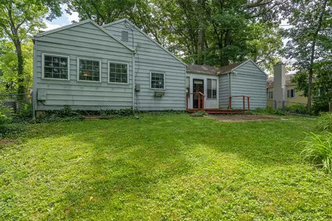Exterior - 1971 Oak Knoll Dr, Springfield, OH 45504 photo 10 of 12