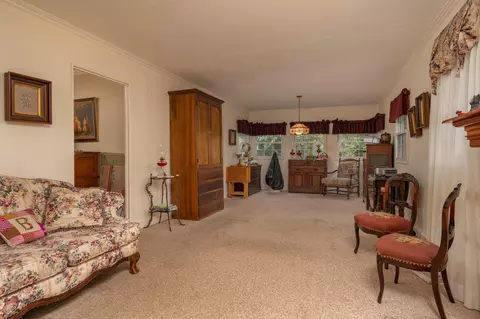 Living - 1971 Oak Knoll Dr, Springfield, OH 45504 photo 3 of 3