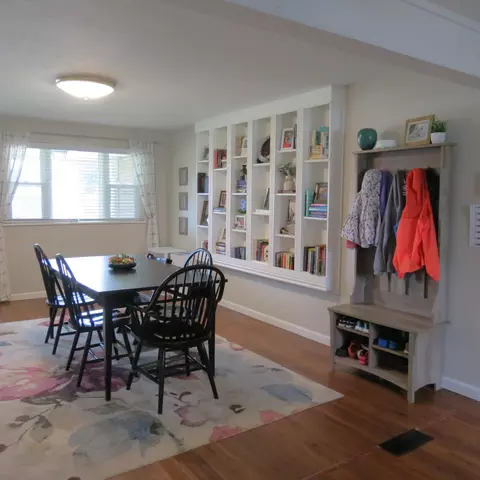 Dining - 1110 Jon Ave, Sidney, OH 45365 photo 1 of 2