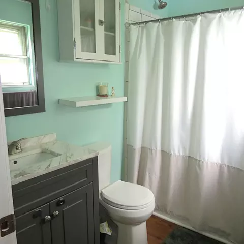 Bath - 1110 Jon Ave, Sidney, OH 45365 photo 1 of 3