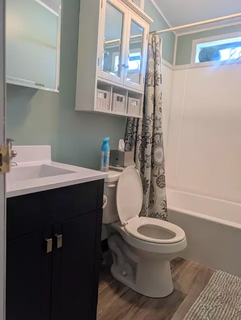 Bath - 11355 Cooper Ave, Lakeview, OH 43331 photo 6 of 7