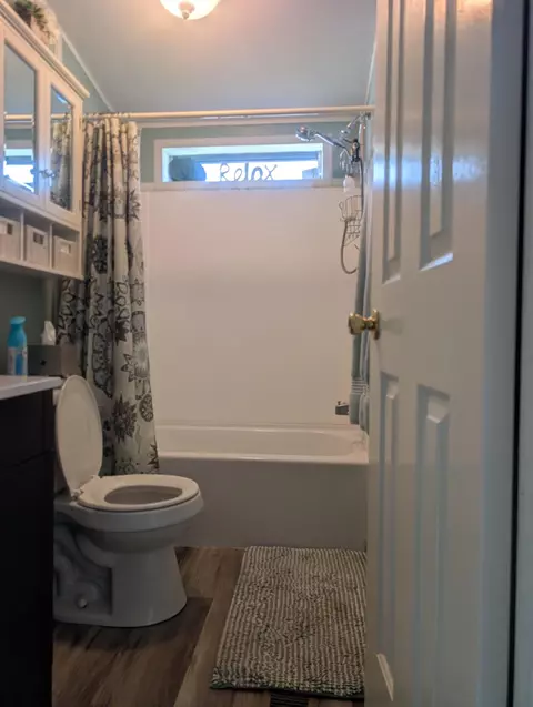 Bath - 11355 Cooper Ave, Lakeview, OH 43331 photo 5 of 7