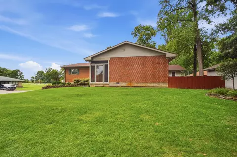 Exterior - 3144 Lark Ln, Springfield, OH 45502 photo 19 of 31
