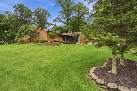 Exterior - 3144 Lark Ln, Springfield, OH 45502 photo 17 of 31