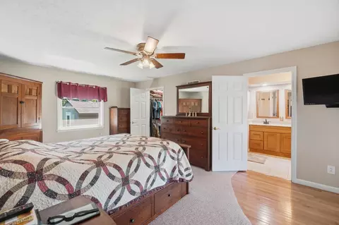 Bedroom - 3144 Lark Ln, Springfield, OH 45502 photo 3 of 12