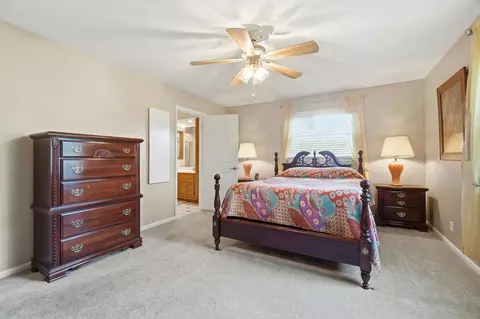 Bedroom - 3144 Lark Ln, Springfield, OH 45502 photo 9 of 12