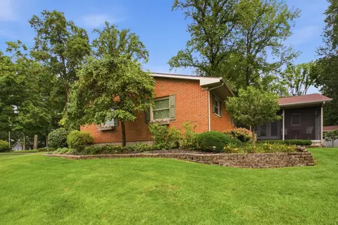 Exterior - 3144 Lark Ln, Springfield, OH 45502 photo 16 of 31