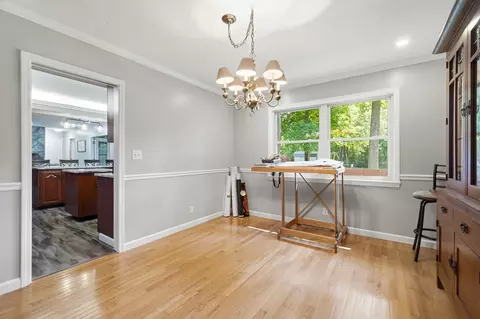 Dining - 3144 Lark Ln, Springfield, OH 45502 photo 2 of 4