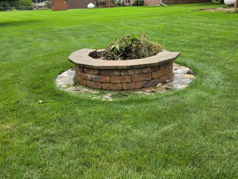 Exterior - 6670 Middle Urbana Rd, Springfield, OH 45502 photo 12 of 15