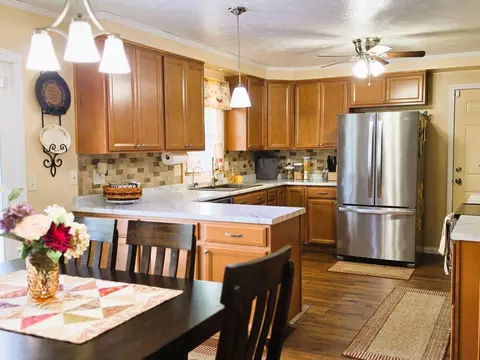 Kitchen - 6670 Middle Urbana Rd, Springfield, OH 45502 photo 2 of 8