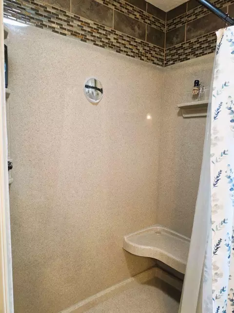 Bath - 6670 Middle Urbana Rd, Springfield, OH 45502 photo 1 of 3