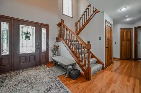 Entry Way - 1324 Westview Ave, Springfield, OH 45502 photo 4 of 9