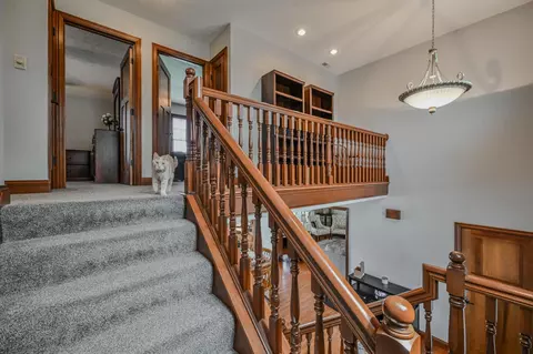 Entry Way - 1324 Westview Ave, Springfield, OH 45502 photo 1 of 9