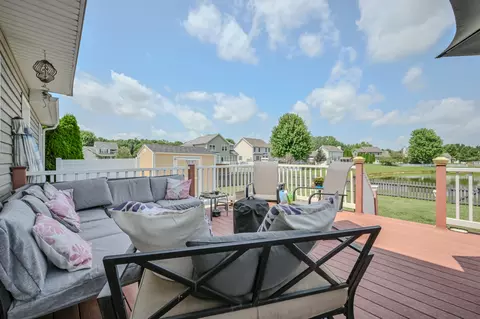 Exterior - 1324 Westview Ave, Springfield, OH 45502 photo 5 of 14