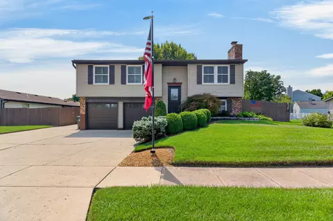 768 Mariclaire Ave, Vandalia, OH 45377