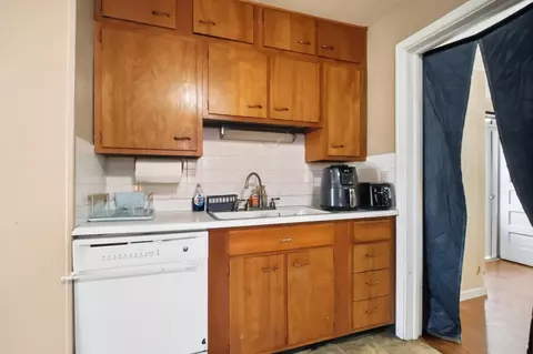 Kitchen - 308 Birch Rd, Springfield, OH 45503 photo 1 of 4