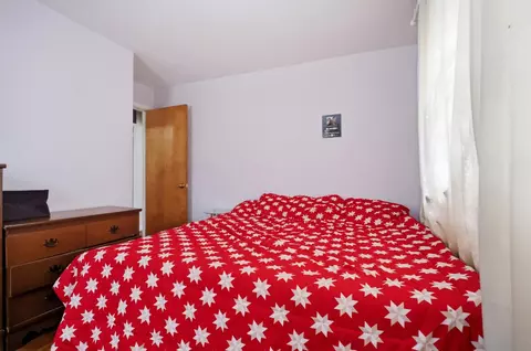 Bedroom - 308 Birch Rd, Springfield, OH 45503 photo 2 of 10