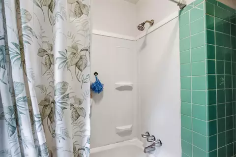 Bath - 308 Birch Rd, Springfield, OH 45503 photo 2 of 2
