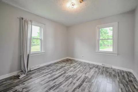 Bedroom - 3301 Troy Rd, Springfield, OH 45504 photo 1 of 3