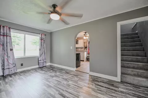 Living - 3301 Troy Rd, Springfield, OH 45504 photo 3 of 3