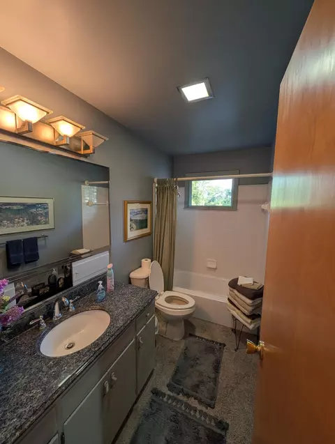 Bath - 540 Kossuth St, Sidney, OH 45365 photo 1 of 4